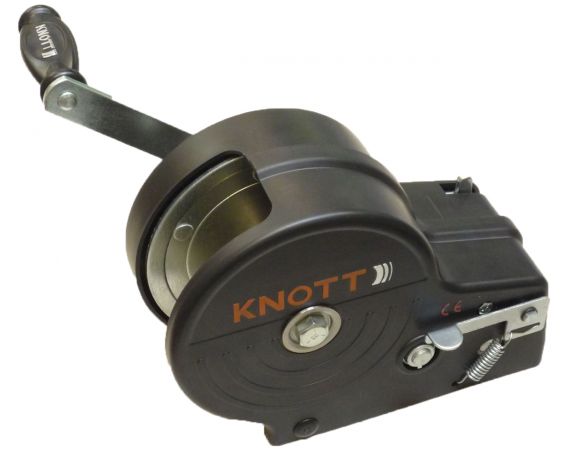 Rope winch with housing