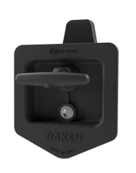 Closure with locking cylinder